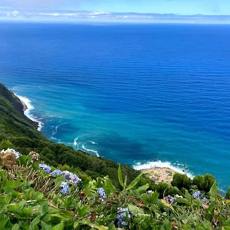 Homestay A Casa Da Lara Calheta (Azores)